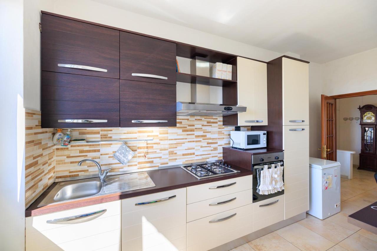 Apartamento L' Essenziale Livorno Exterior foto